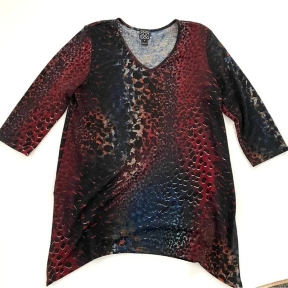 Ciara Sun Woo Abstract Tunic Shirt Small V Neck Made USA